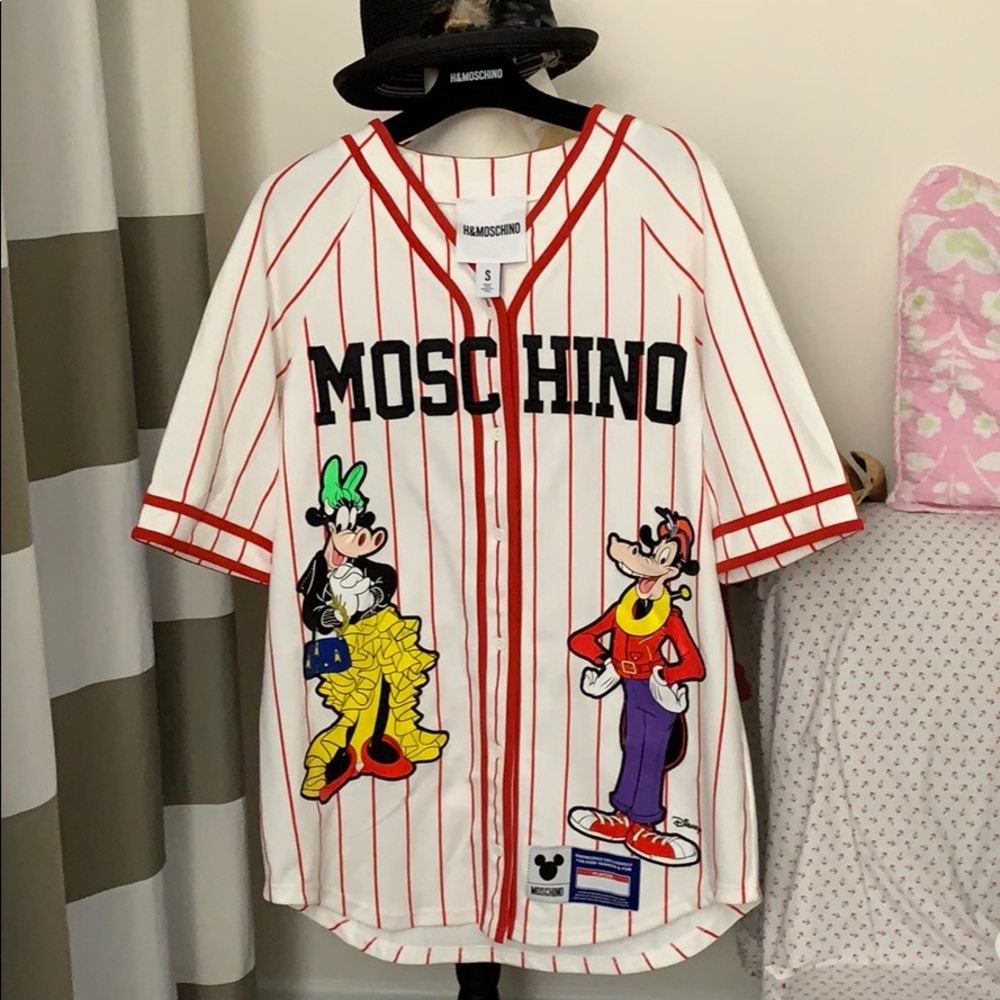 H & Moschino